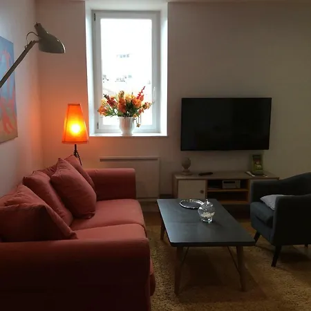 Le Massilia アパート ヴィシー